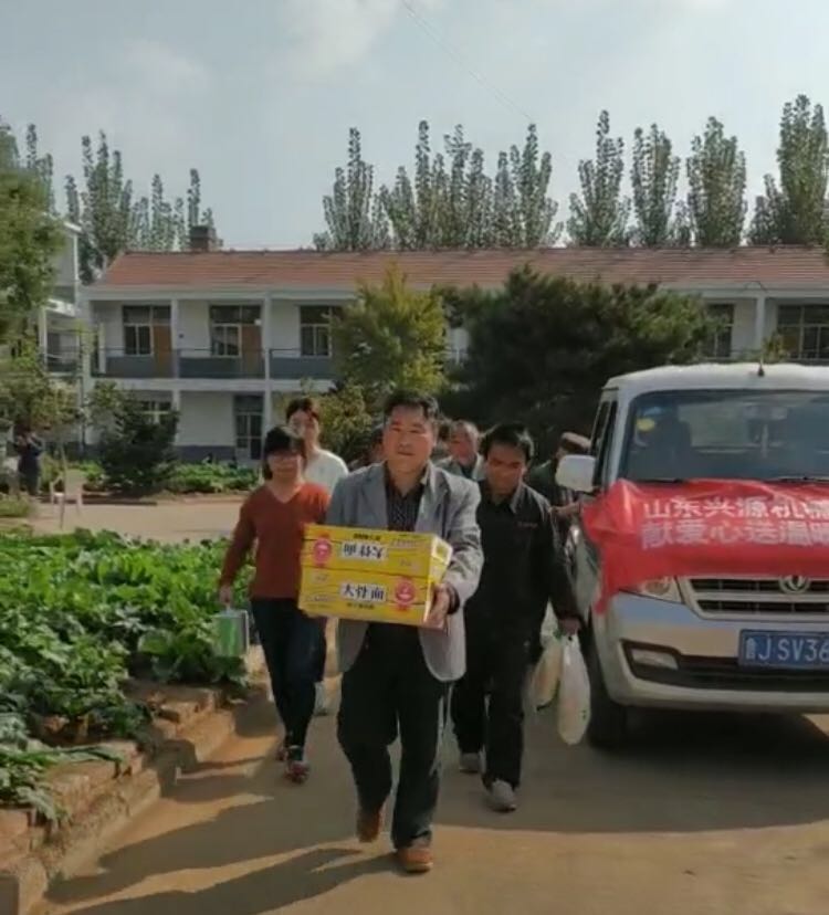山東興源機(jī)械有限公司|起重機(jī)|行車(chē)|山東興源機(jī)械|單梁起重機(jī)|電動(dòng)葫蘆|起重配件|m.sjzlift.com|xyqzj|xyqzj.com|興源起重機(jī)|興源|起重機(jī)行車(chē)|起重設(shè)備|起重機(jī)械